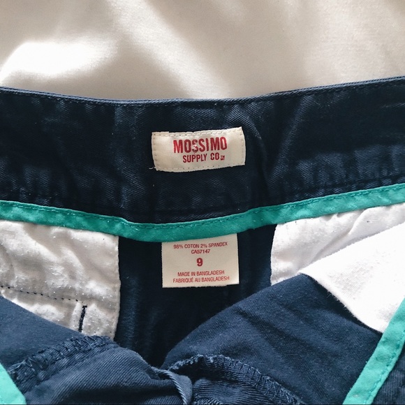 navy blue mossimo shorts! perfect for summer😍👌 - Picture 2 of 3